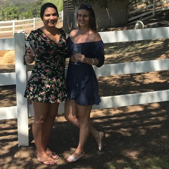 Off Shoulder Ruffle Dress - Picture 4 of 6